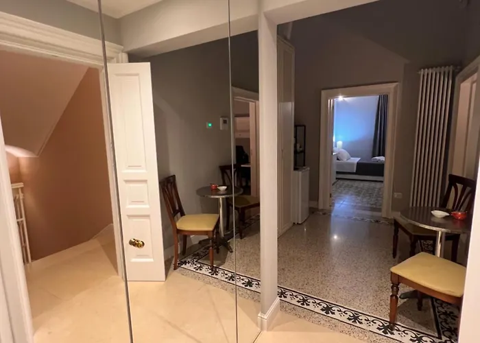 Palatium Schiena Latiano