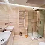 Palatium Schiena Konukevi 3*